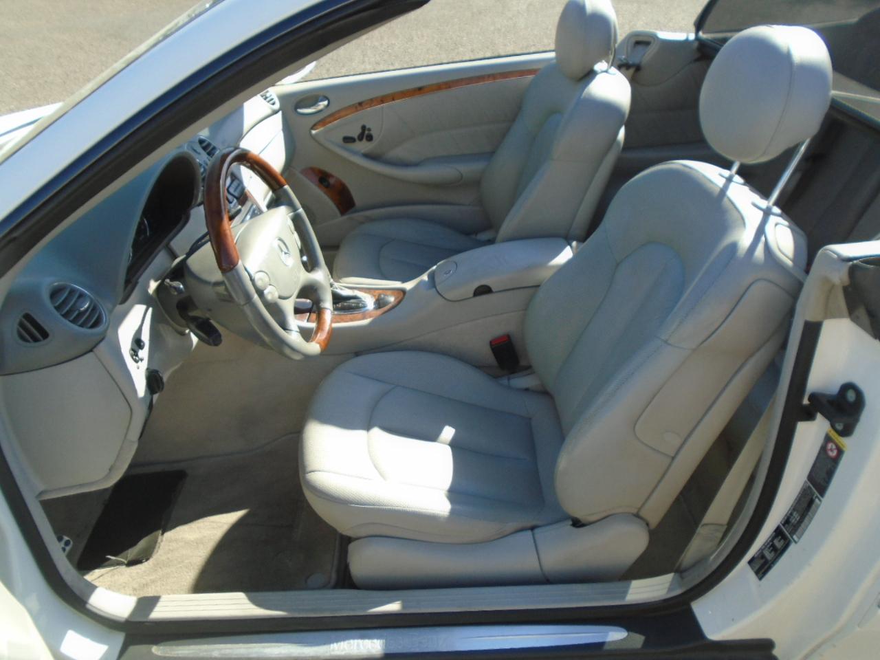Mercedes-Benz CLK-Class CLK320 Cabriolet 2004