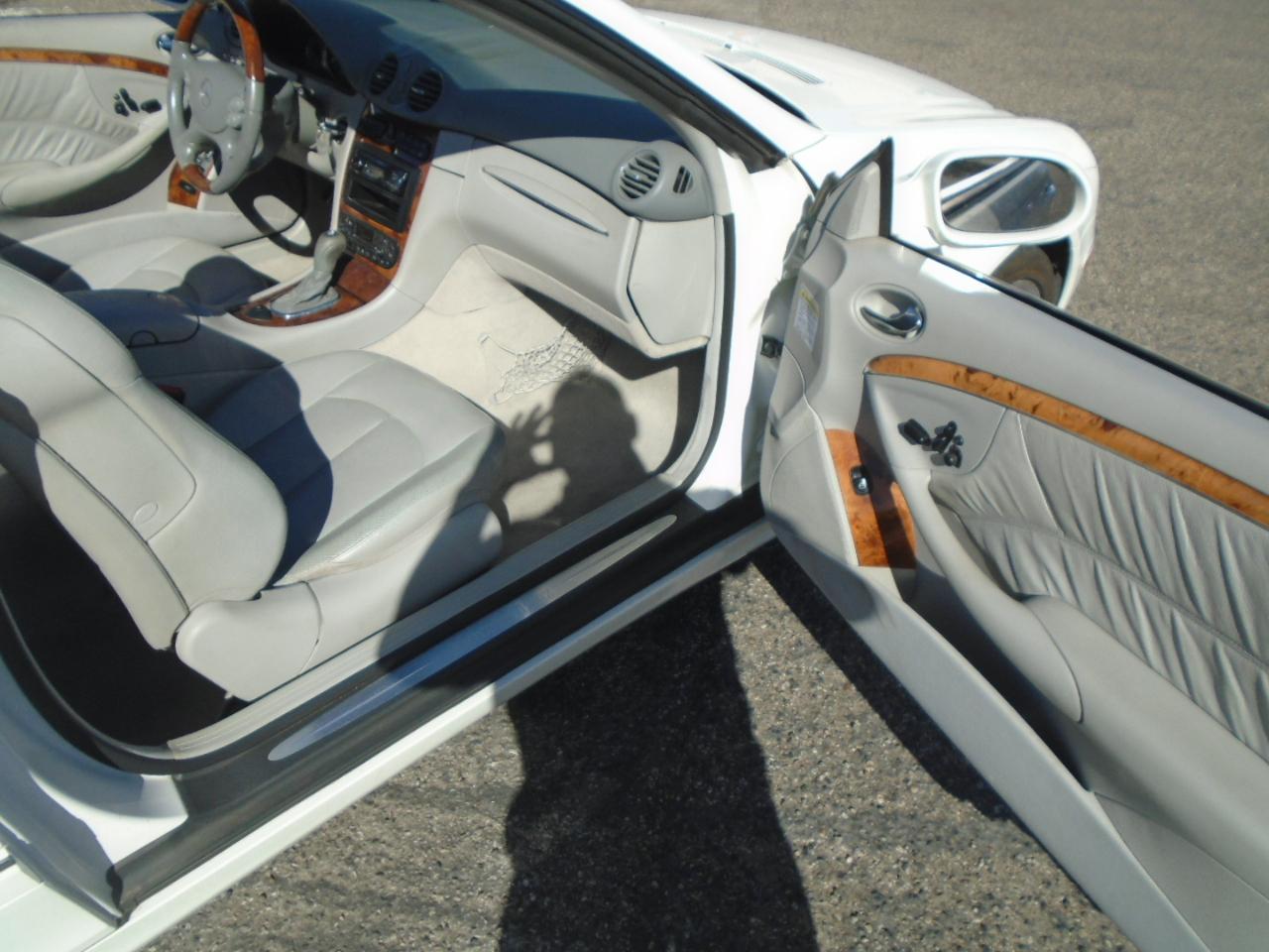 Mercedes-Benz CLK-Class CLK320 Cabriolet 2004