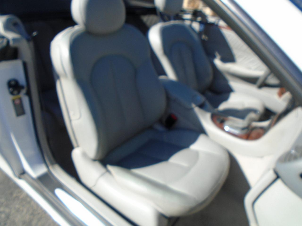 Mercedes-Benz CLK-Class CLK320 Cabriolet 2004