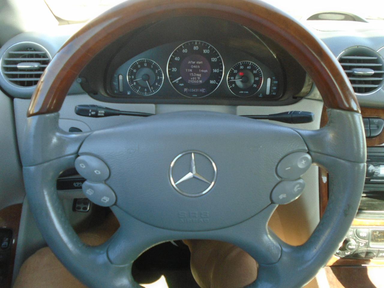 Mercedes-Benz CLK-Class CLK320 Cabriolet 2004