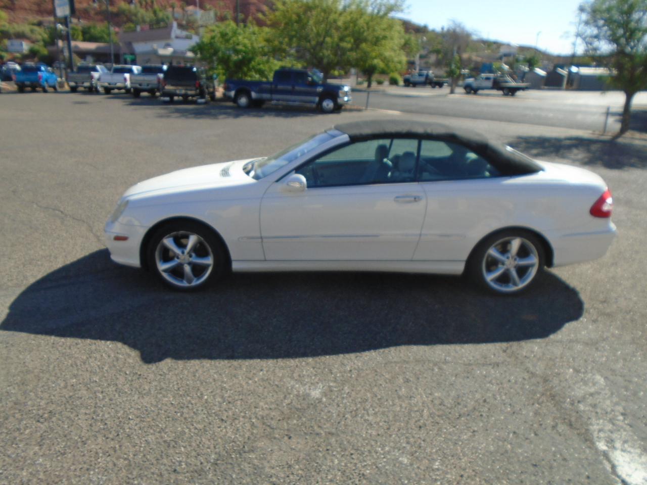 Mercedes-Benz CLK-Class CLK320 Cabriolet 2004