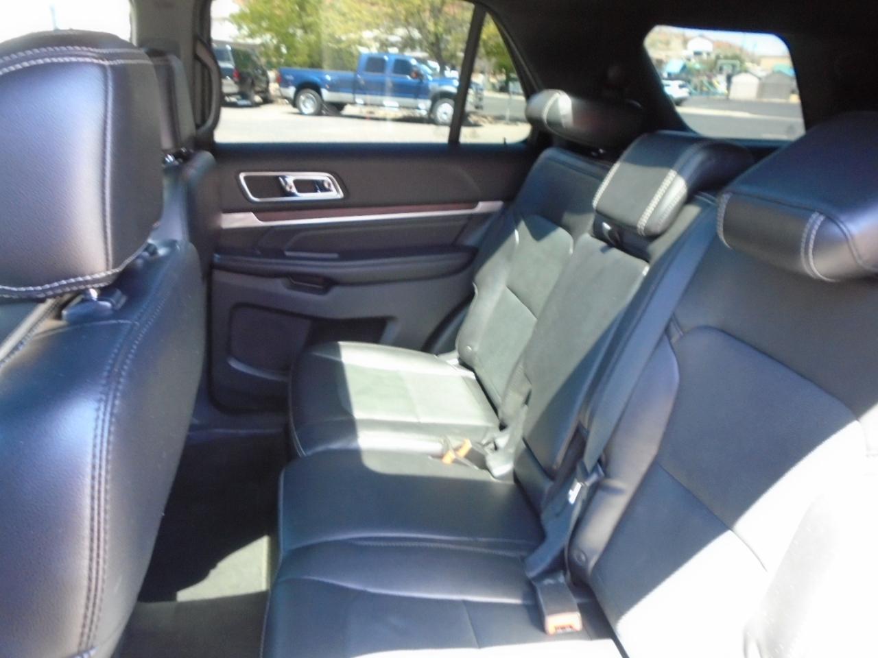 Ford Explorer Limited FWD 2017