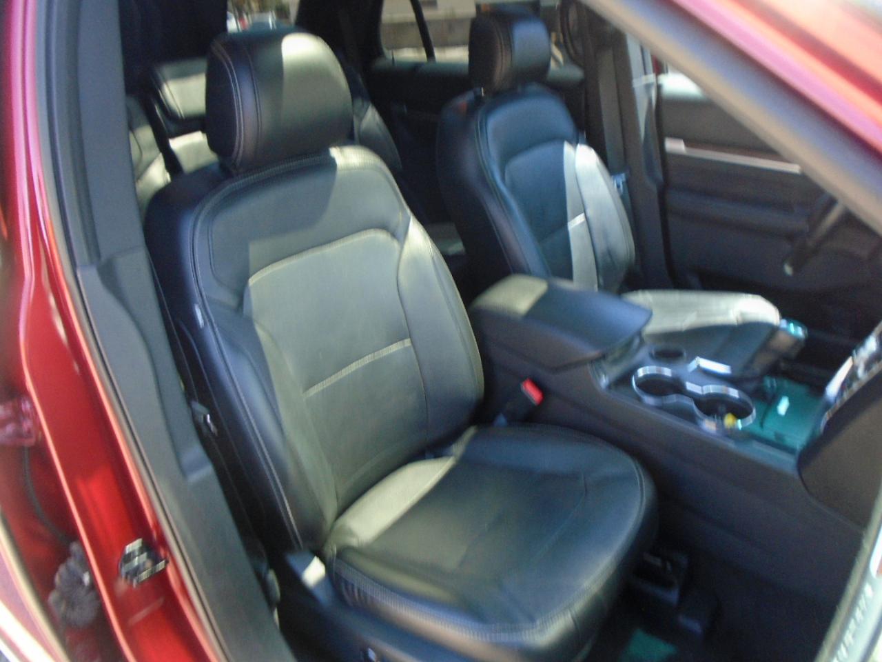 Ford Explorer Limited FWD 2017