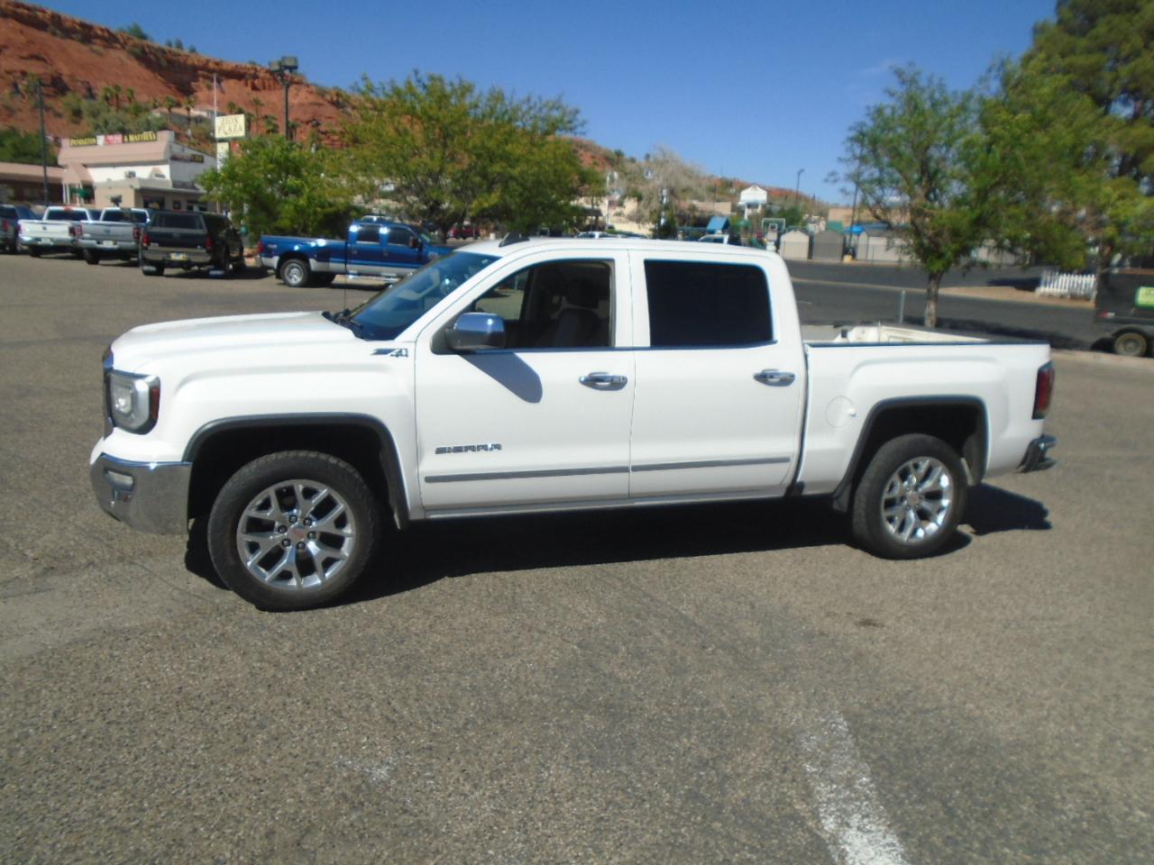 GMC Sierra 1500 SLT Crew Cab Long Box 4WD 2017