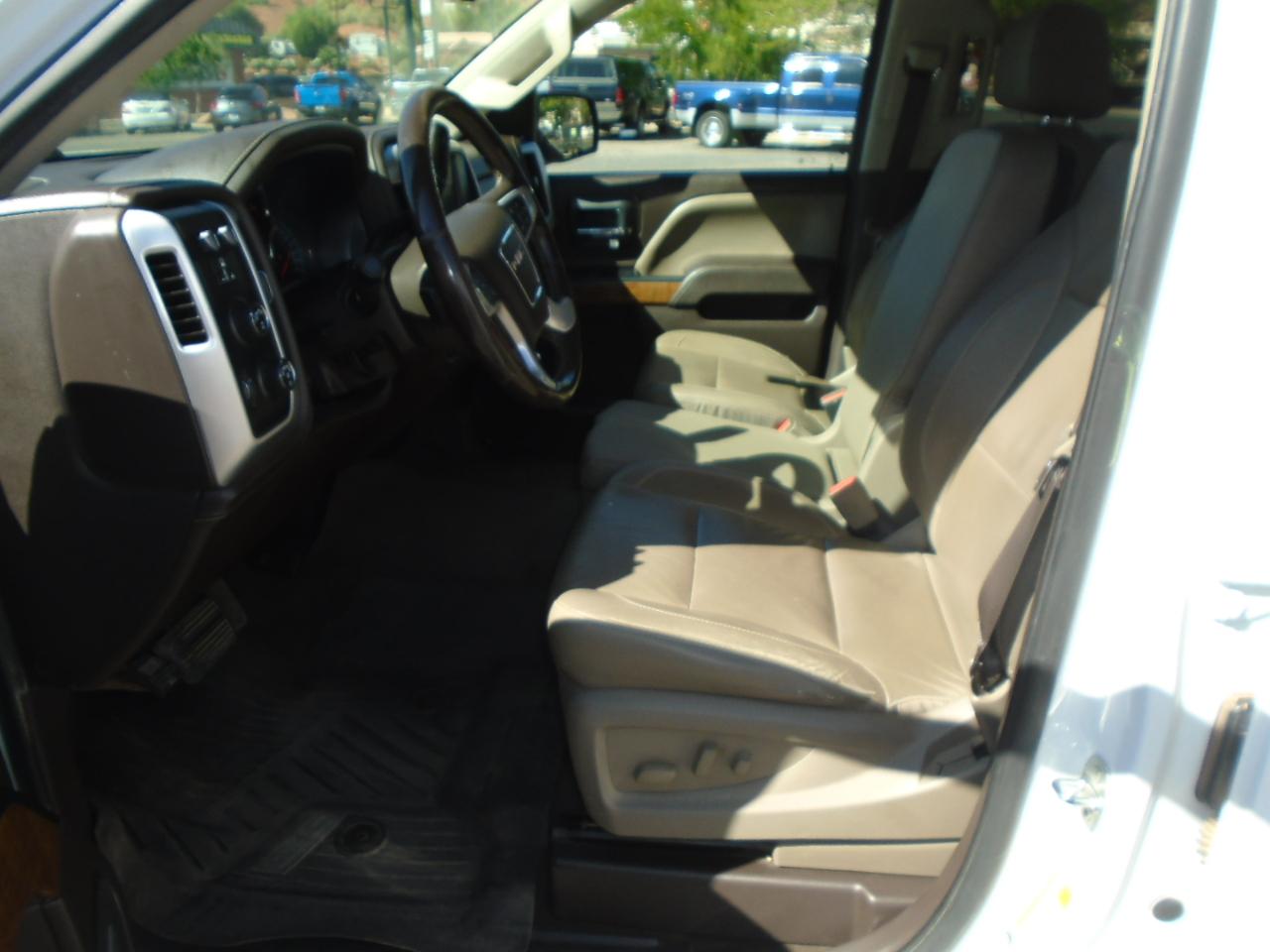 GMC Sierra 1500 SLT Crew Cab Long Box 4WD 2017
