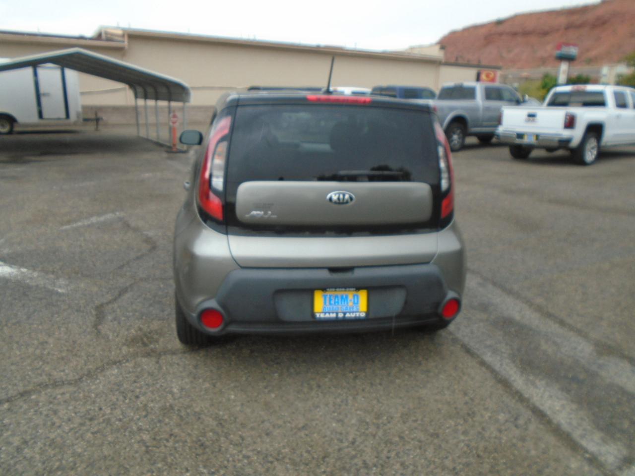 Kia Soul Base 6A 2016