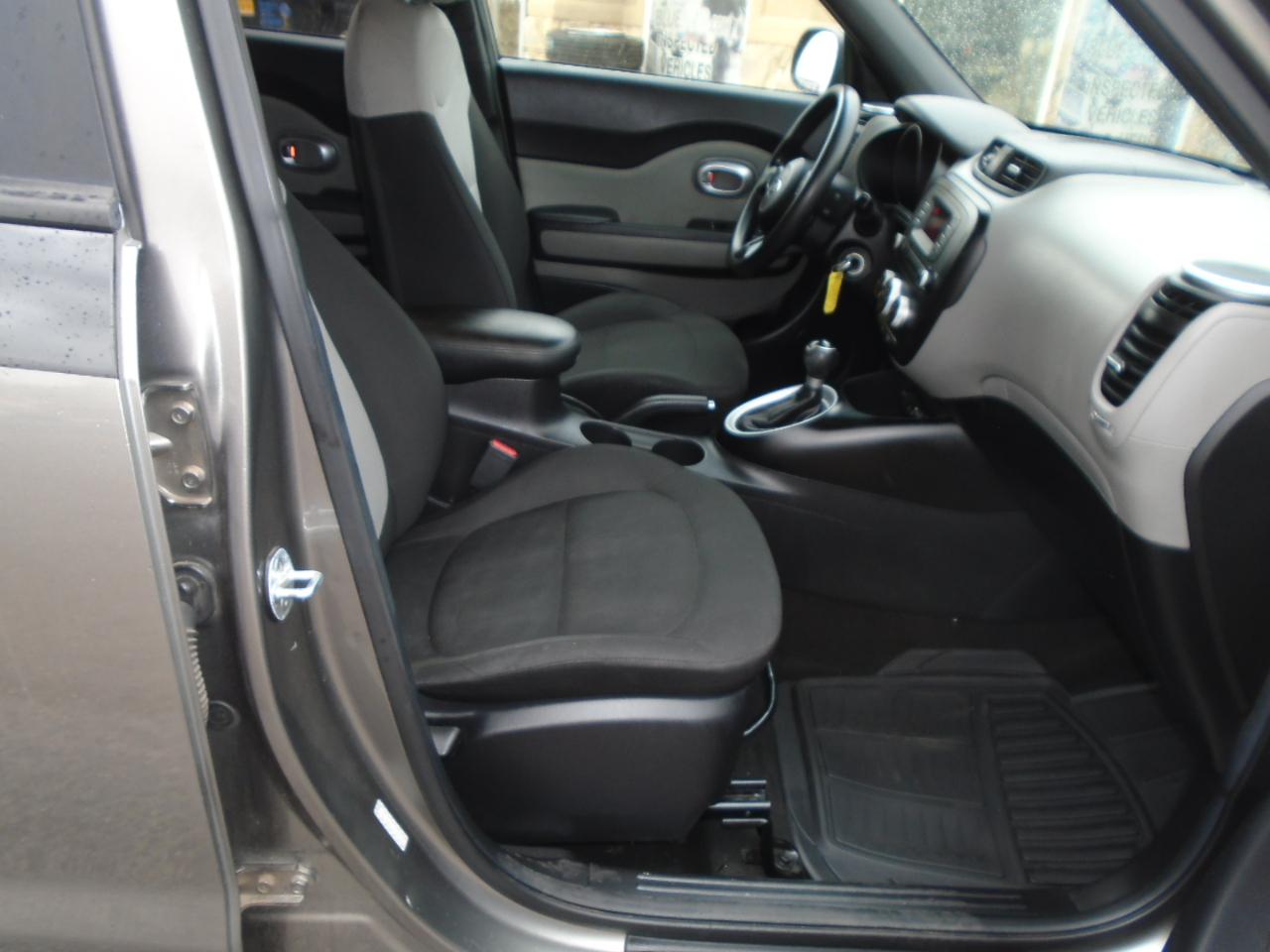 Kia Soul Base 6A 2016