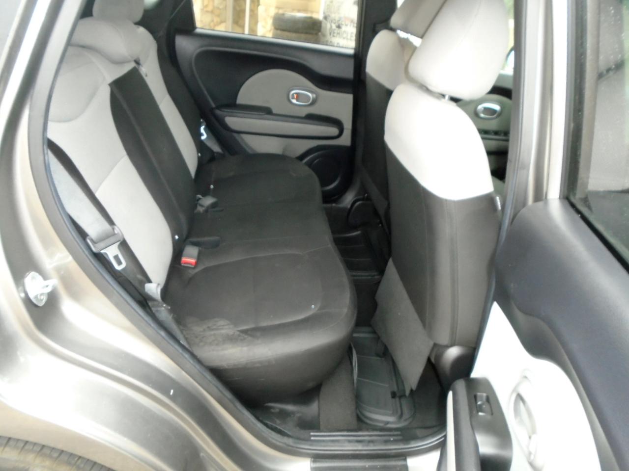 Kia Soul Base 6A 2016