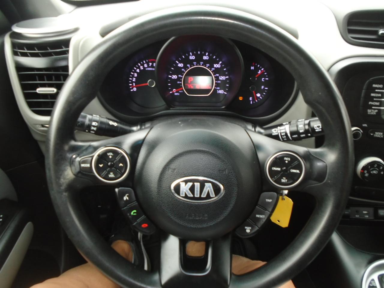 Kia Soul Base 6A 2016