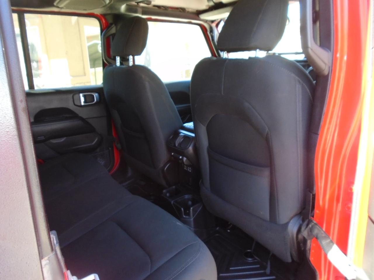 Jeep Wrangler Unlimited Sahara 2019