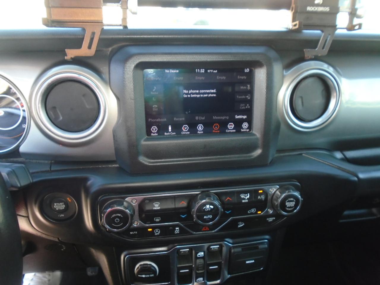 Jeep Wrangler Unlimited Sahara 2019