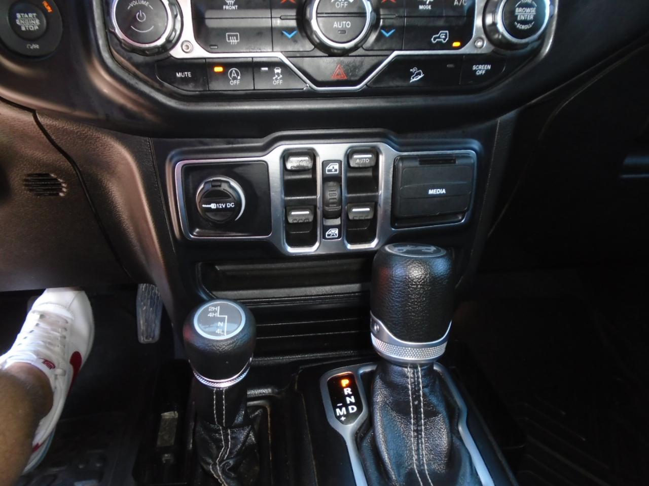 Jeep Wrangler Unlimited Sahara 2019