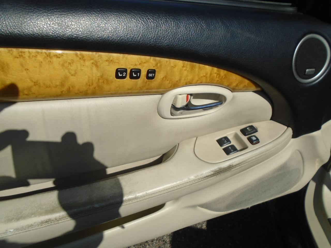 Lexus SC 430 Convertible 2003