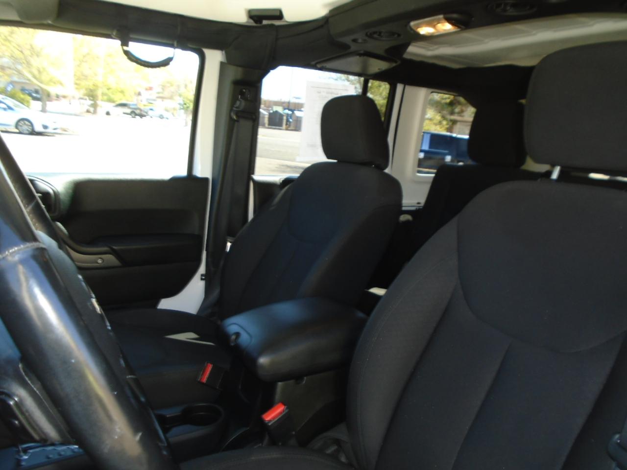 Jeep Wrangler Unlimited Sport 4WD 2017