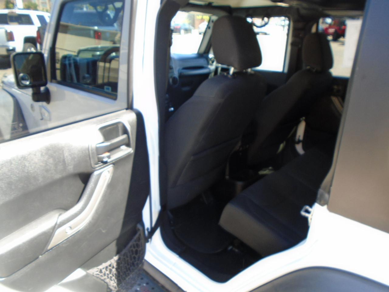 Jeep Wrangler Unlimited Sport 4WD 2017