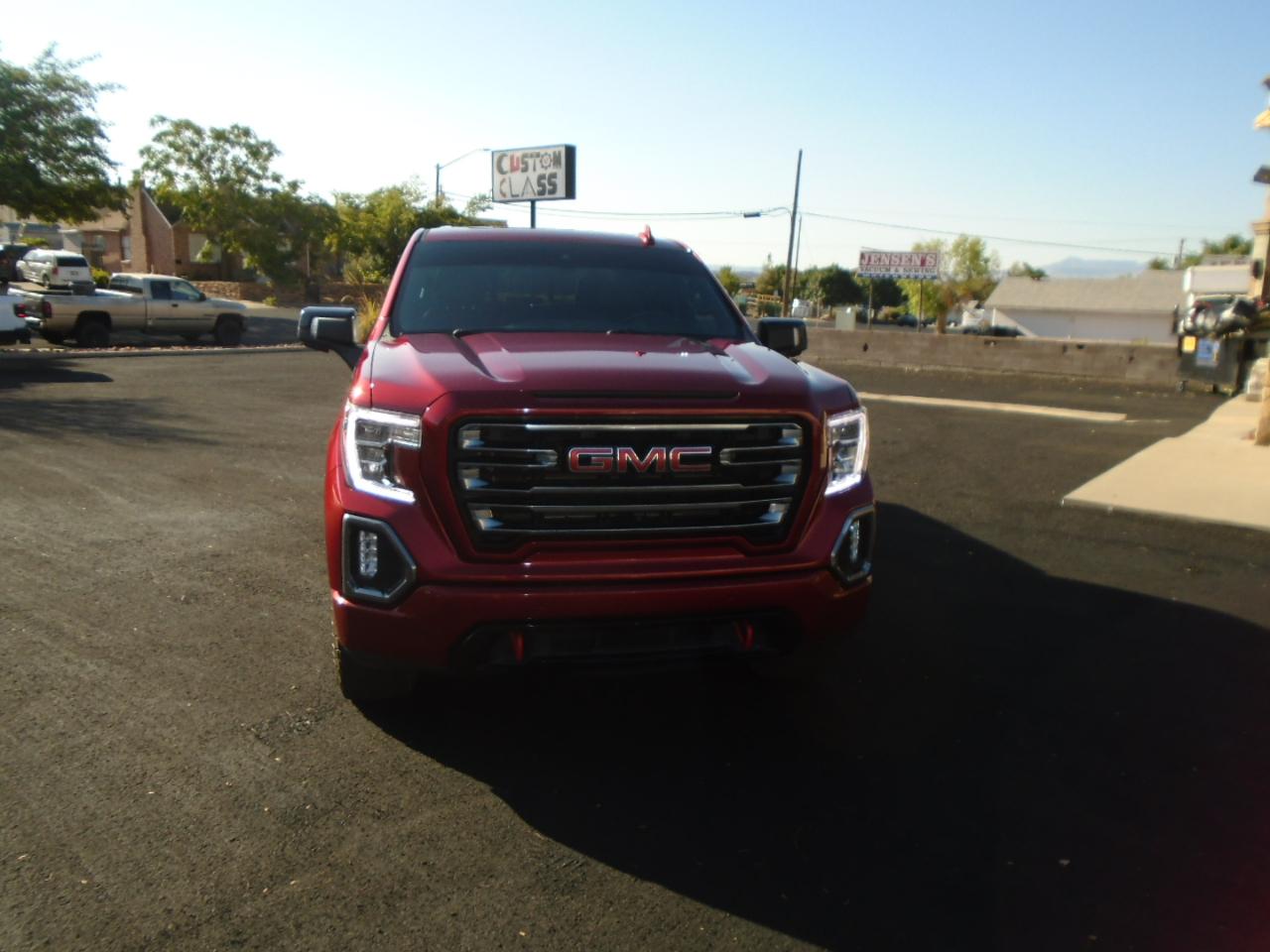 GMC Sierra 1500 AT4 Crew Cab Short Box 4WD 2021