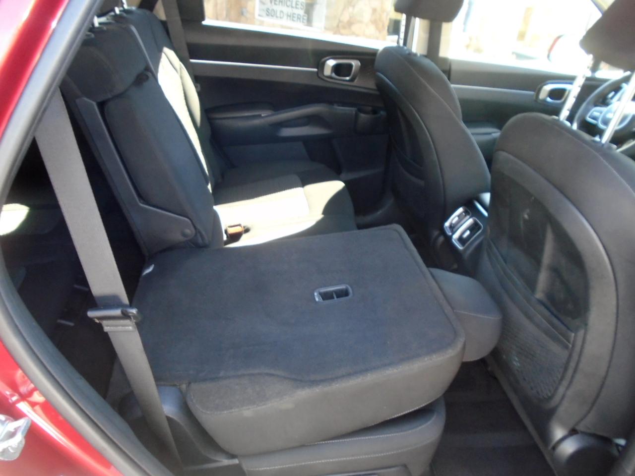 Kia Sorento LX 2WD 2022