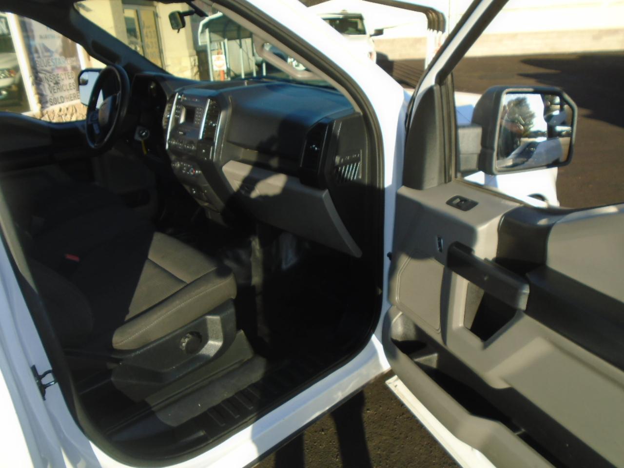Ford F-150 XL 8-ft. Bed 2WD 2019