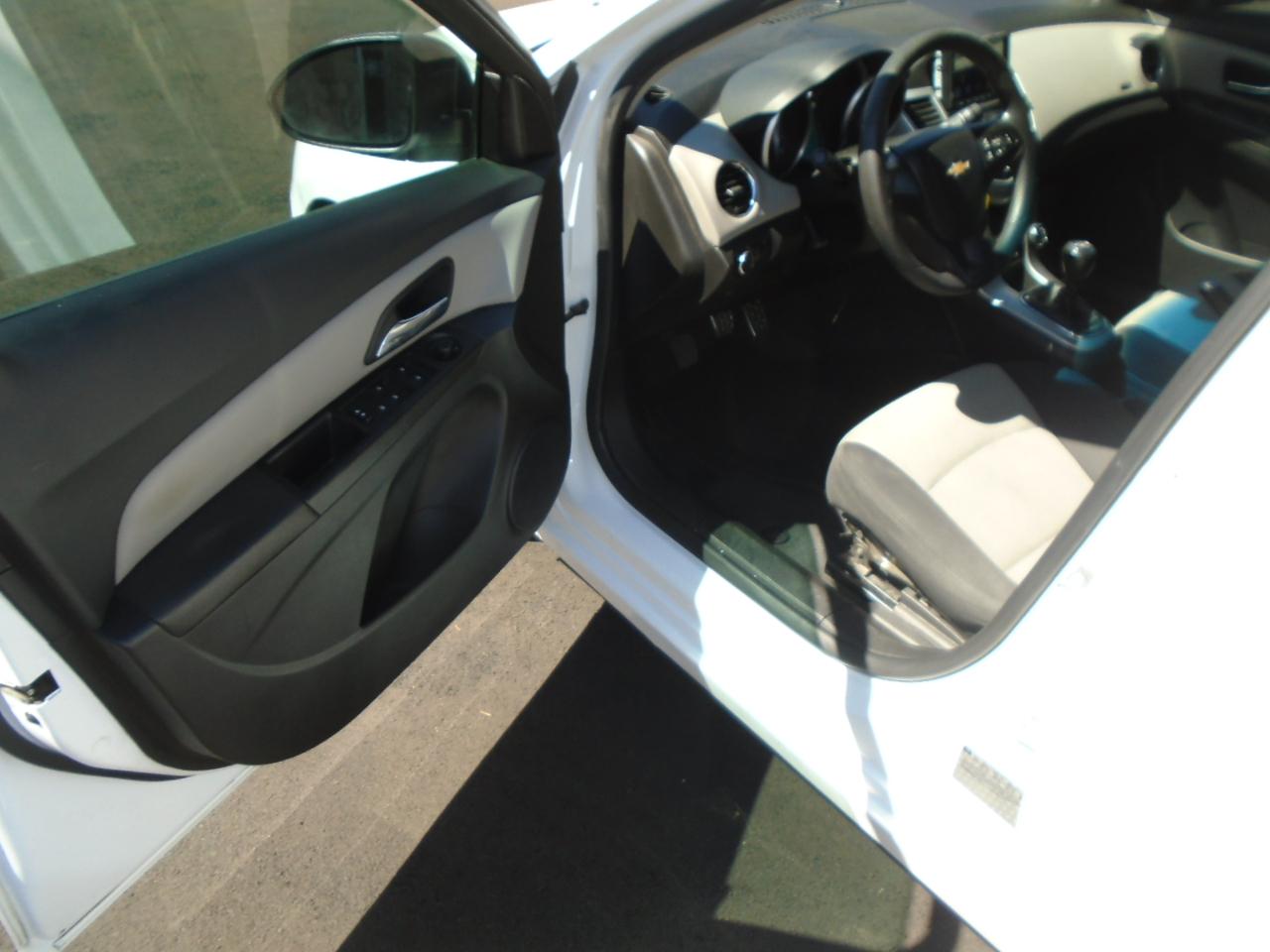 Chevrolet Cruze Limited LS Manual 2016