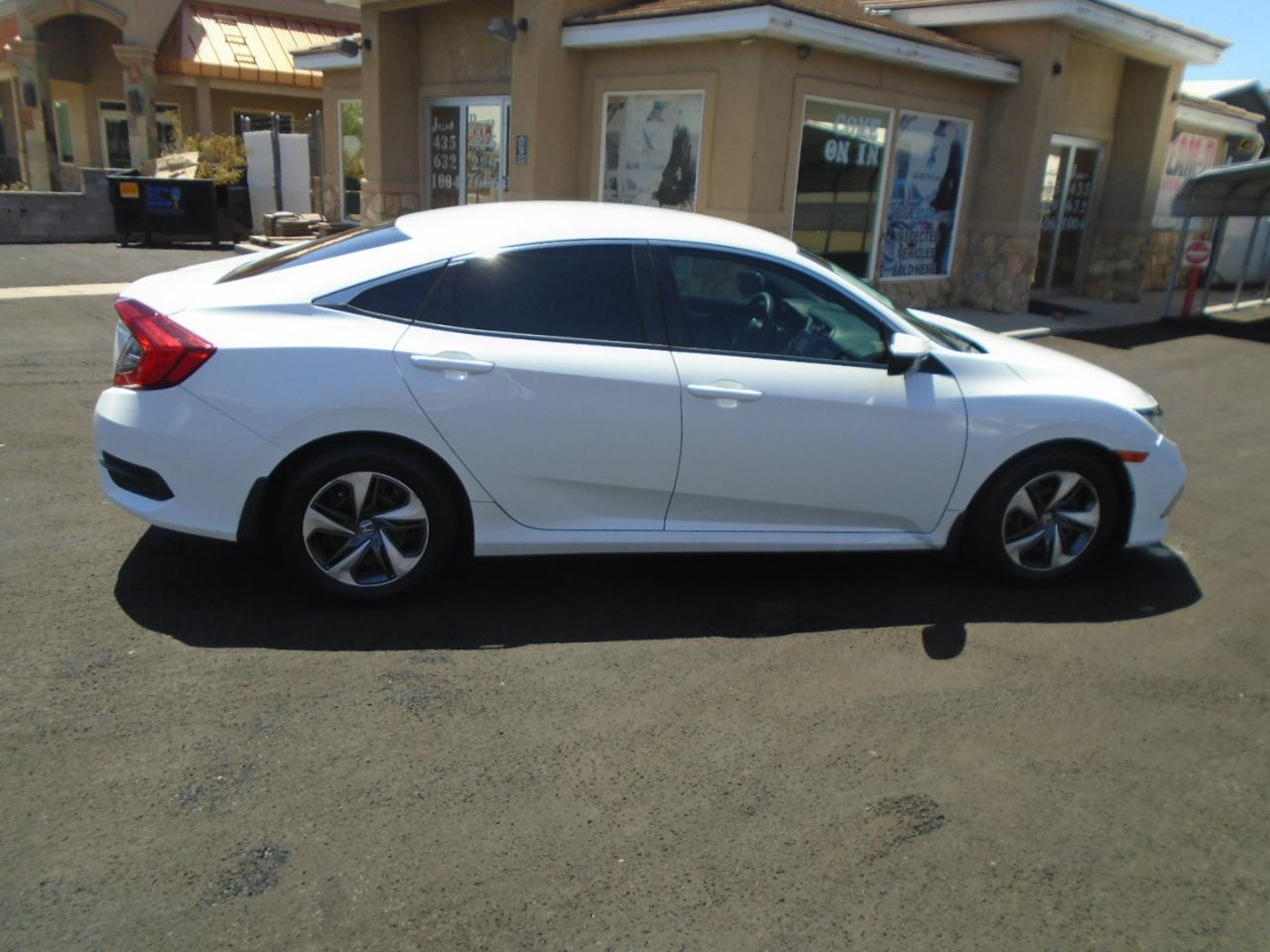 Honda Civic LX Honda Sensing Sedan CVT 2020