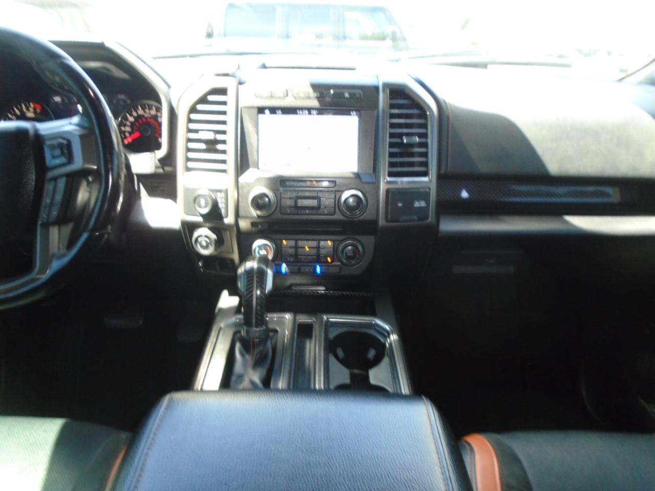Ford F-150 Raptor SuperCrew 4WD 2018