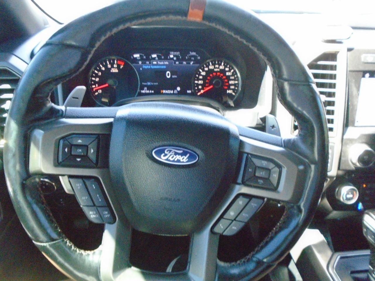 Ford F-150 Raptor SuperCrew 4WD 2018