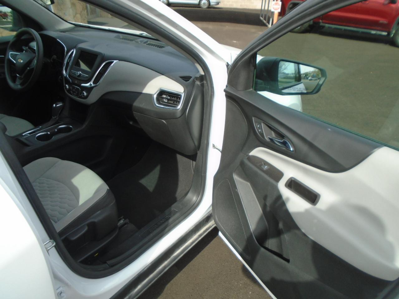 Chevrolet Equinox LS 2WD 2019