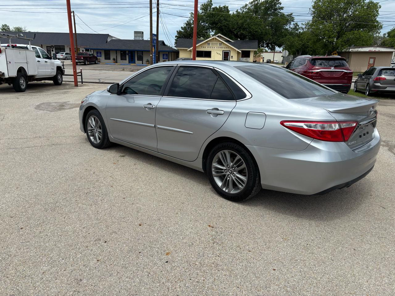 Toyota Camry SE 2015