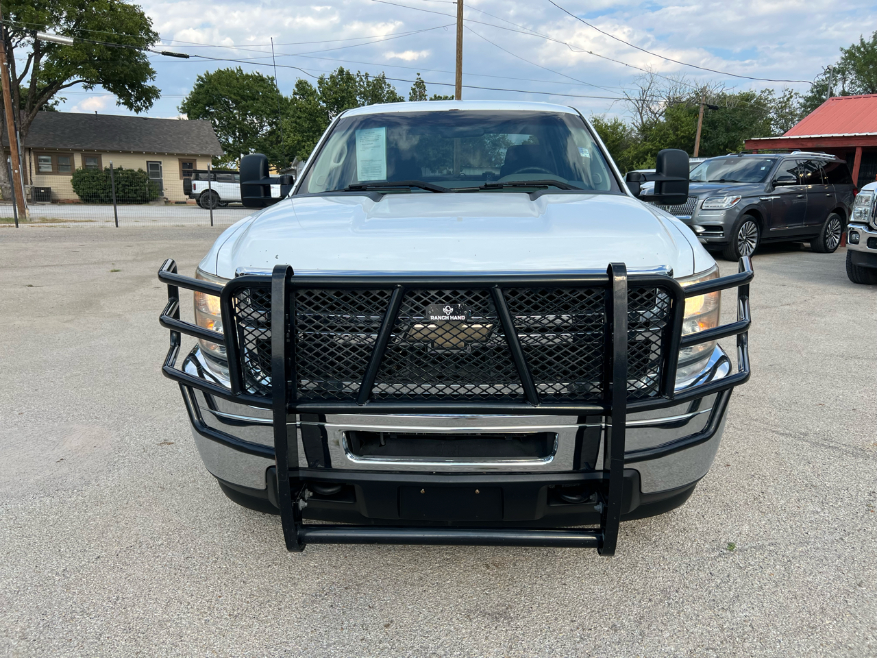 Chevrolet Silverado 3500HD Work Truck Crew Cab 4WD 2011 Chevrolet Silverado 3500HD Work Truck Crew Cab 4WD 2011