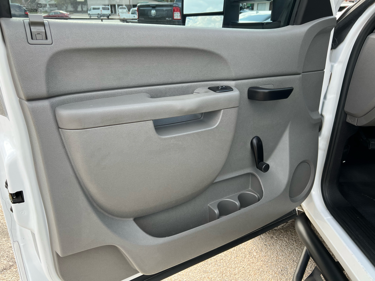 Chevrolet Silverado 3500HD Work Truck Crew Cab 4WD 2011 Chevrolet Silverado 3500HD Work Truck Crew Cab 4WD 2011