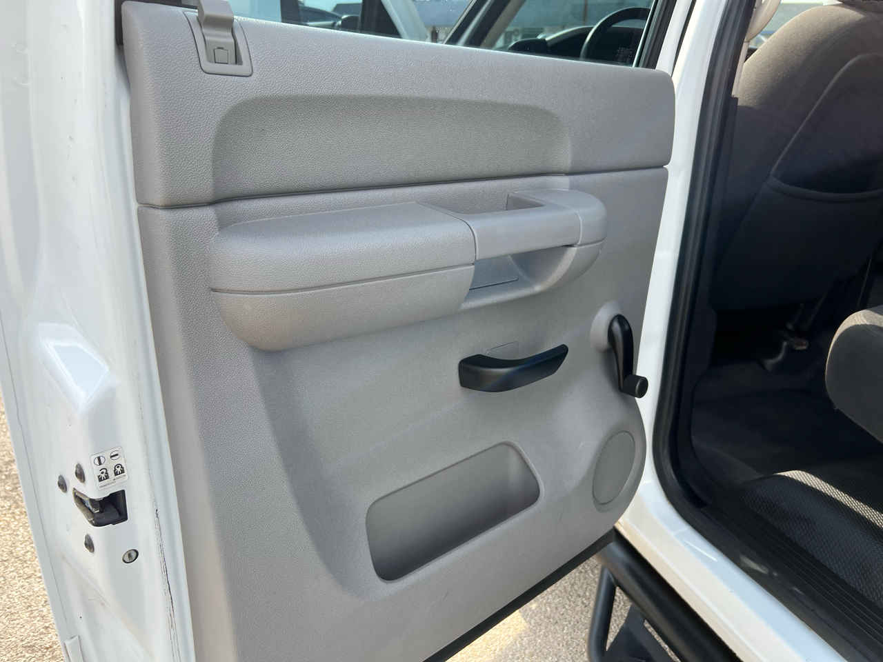 Chevrolet Silverado 3500HD Work Truck Crew Cab 4WD 2011 Chevrolet Silverado 3500HD Work Truck Crew Cab 4WD 2011