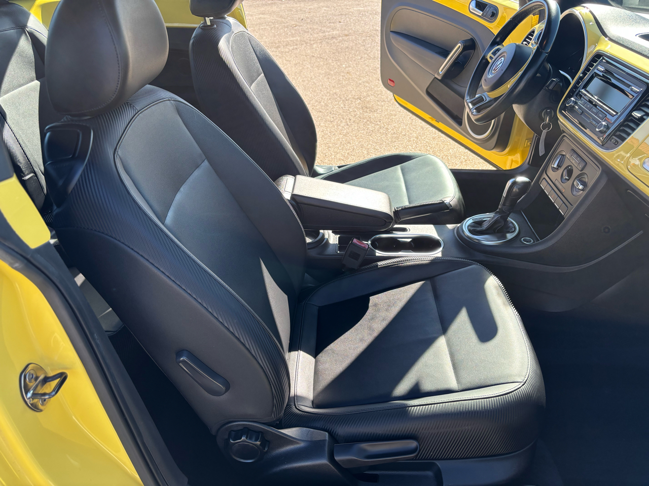 Volkswagen Beetle 2.5L 2014