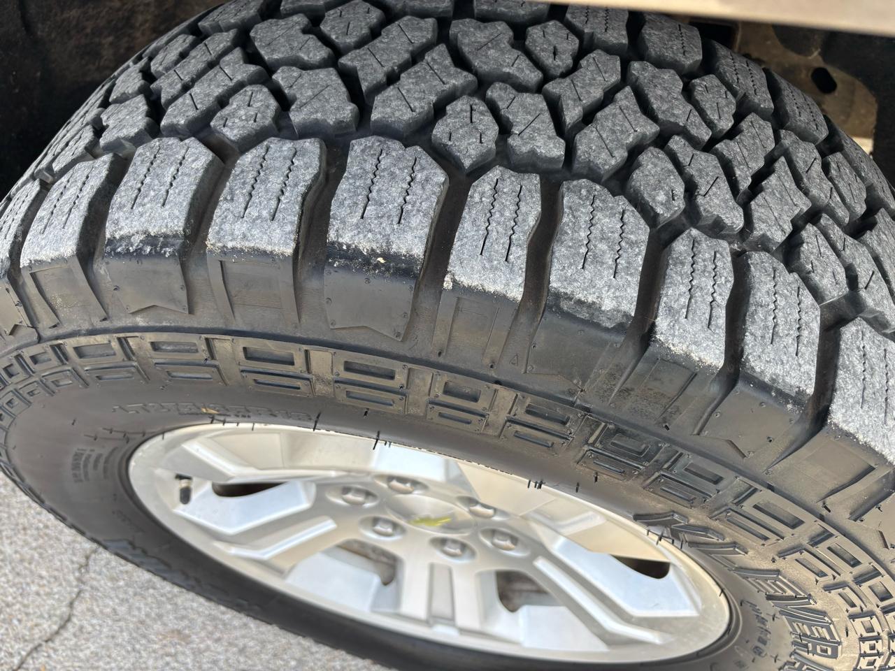 Chevrolet Silverado 1500 LTZ Crew Cab 4WD 2014