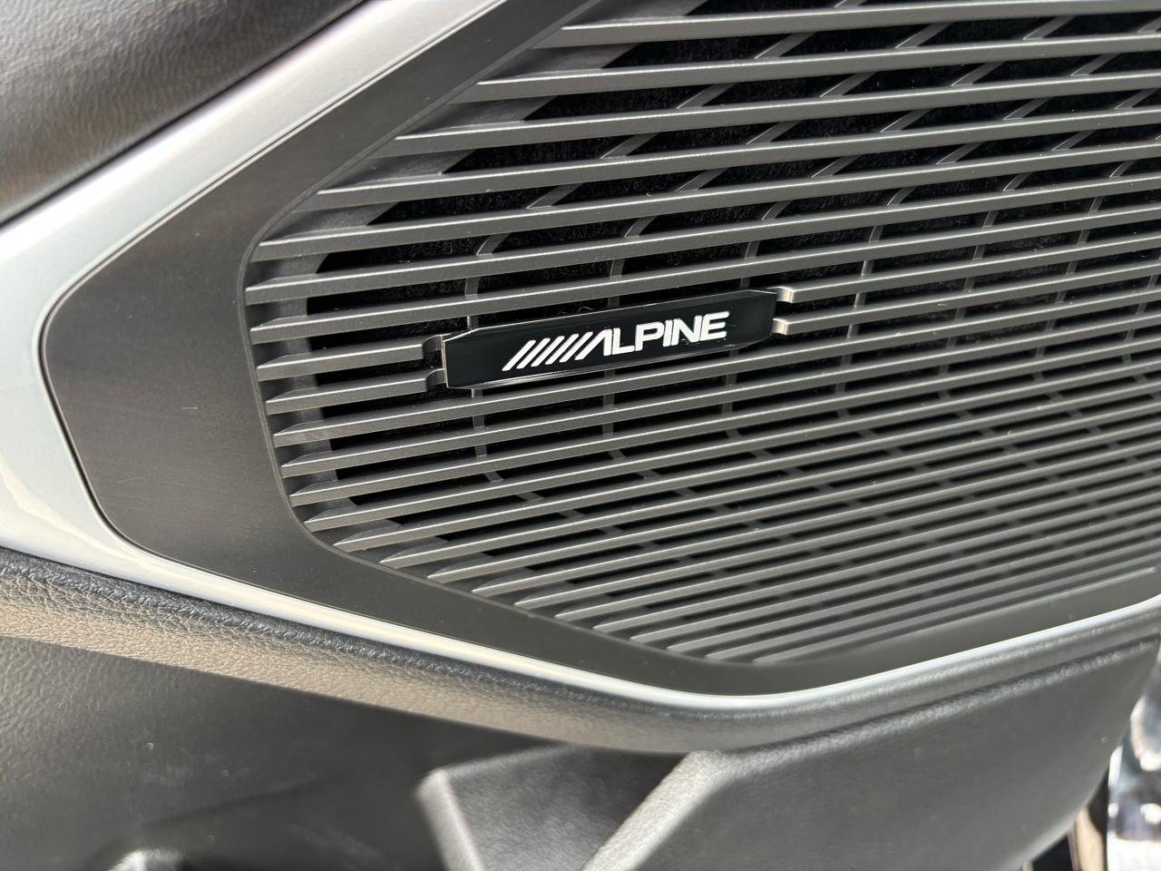 Jeep Wagoneer Series III 4WD 2023