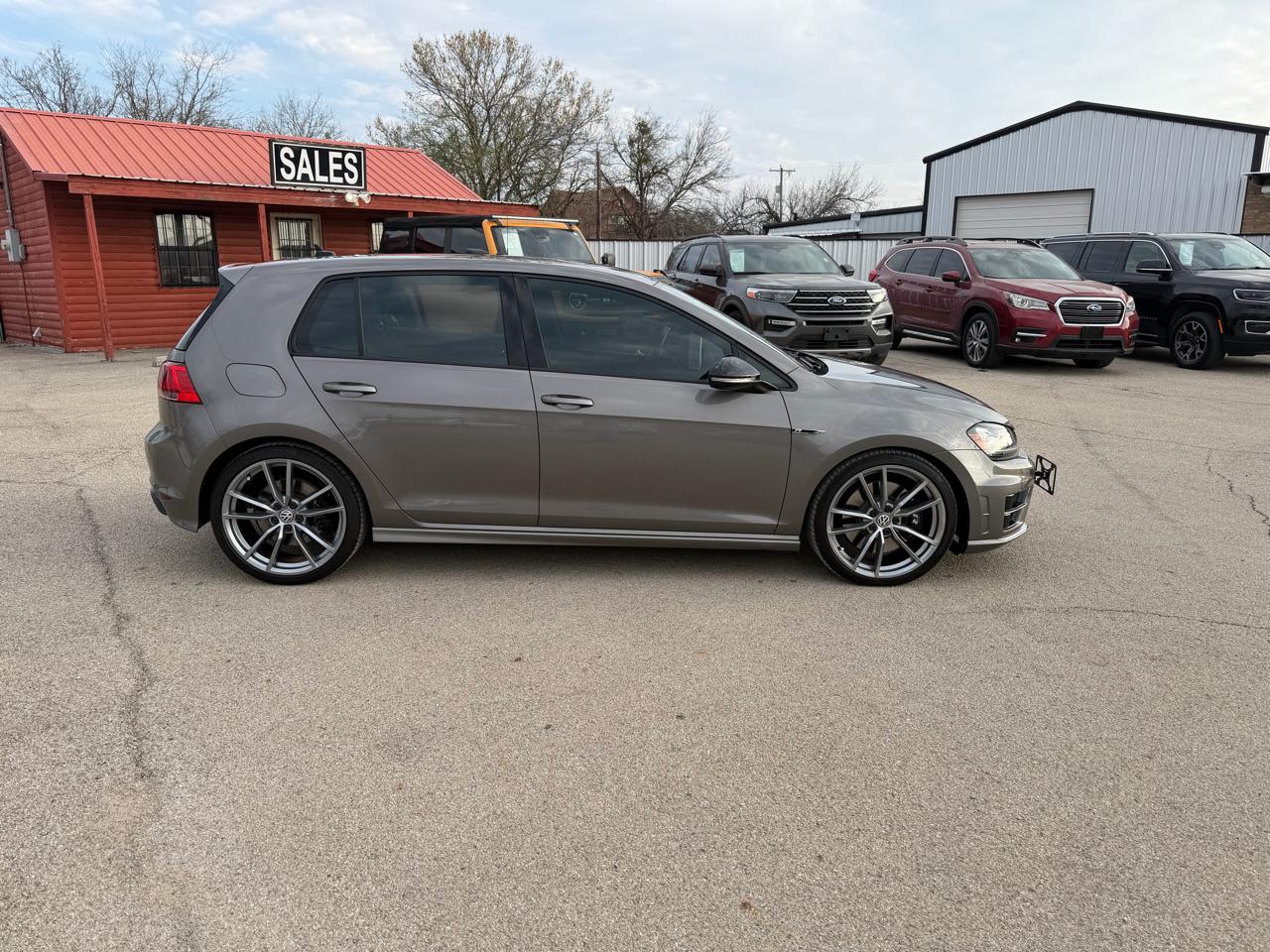 Volkswagen Golf R DCS and Navigation 6A 2017