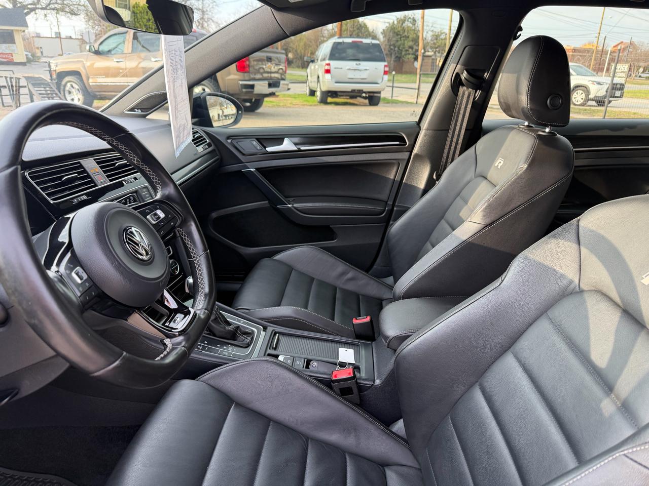 Volkswagen Golf R DCS and Navigation 6A 2017