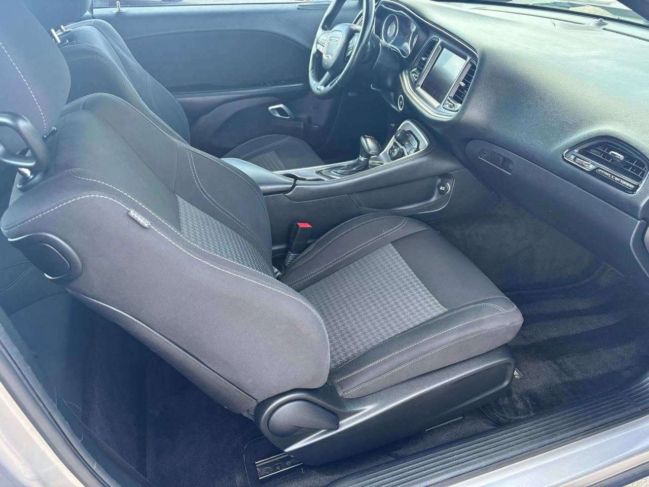 Dodge Challenger R/T 2015