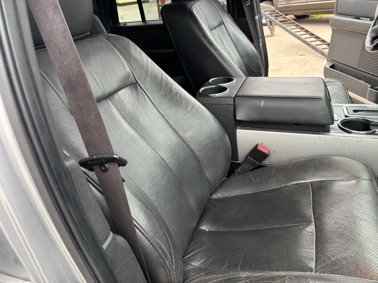 Ford Expedition EL Limited 4WD 2014