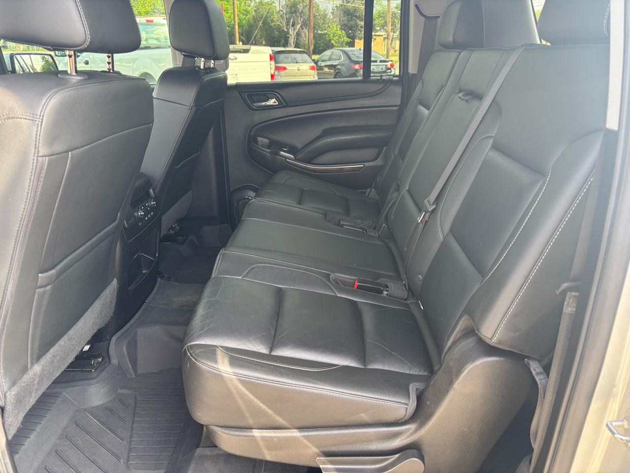 Chevrolet Suburban LT 2WD 2019