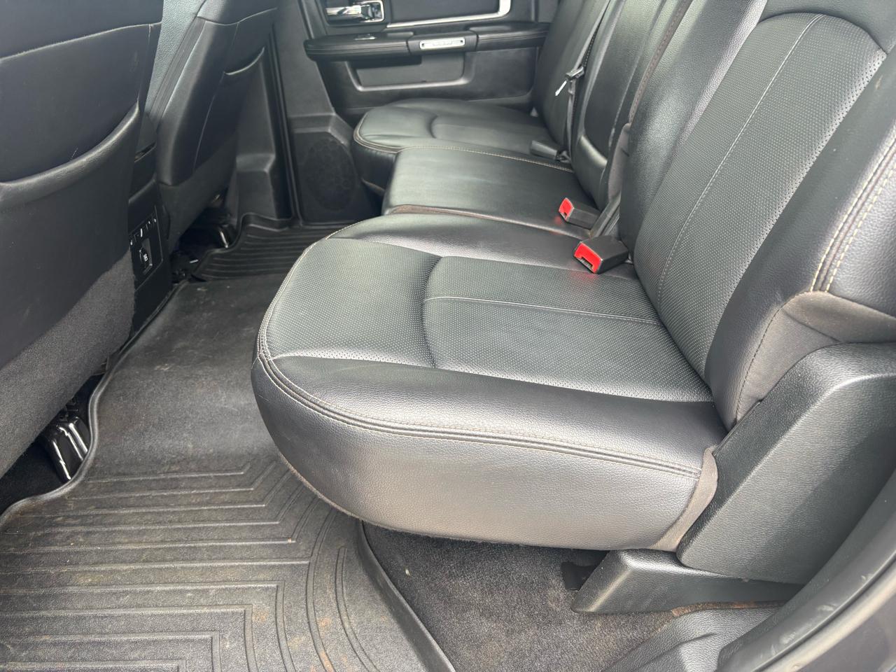 RAM 3500 Laramie Crew Cab LWB 4WD 2018