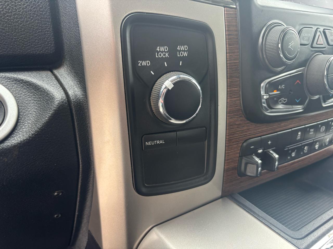 RAM 3500 Laramie Crew Cab LWB 4WD 2018