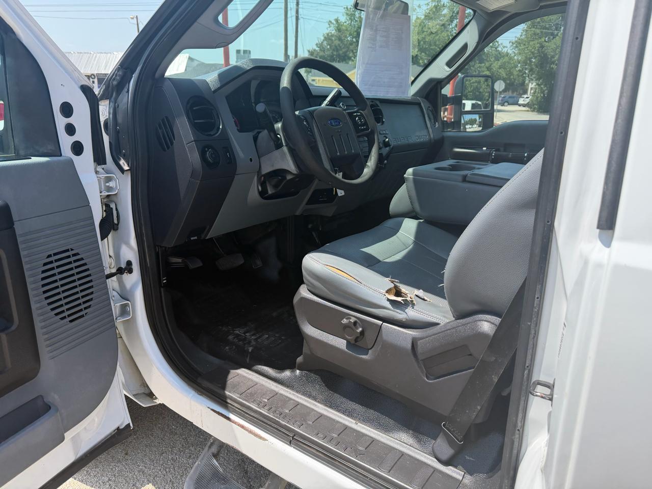 Ford F-350 SD XL DRW 4WD 2015
