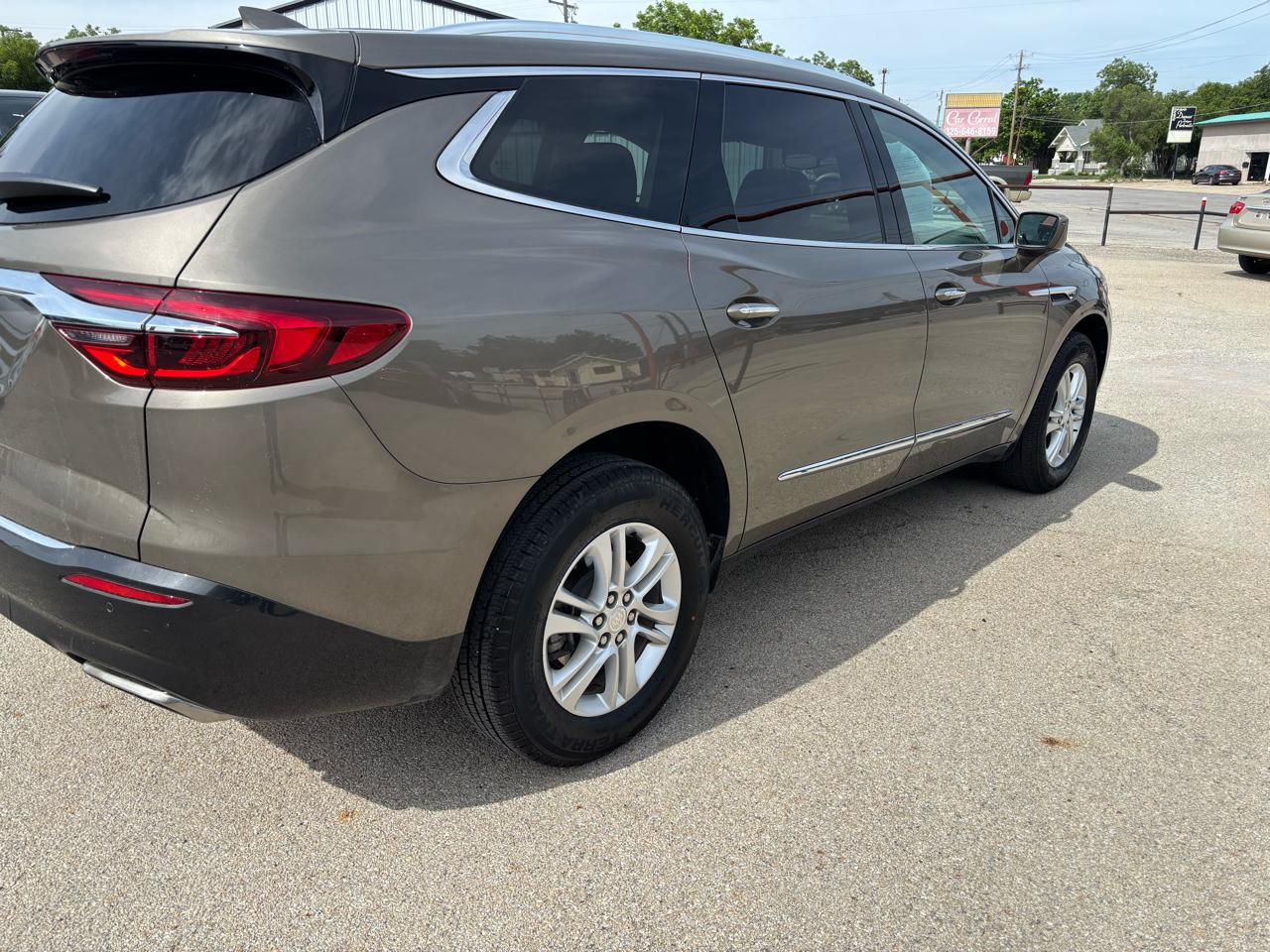 Buick Enclave Essence FWD 2020