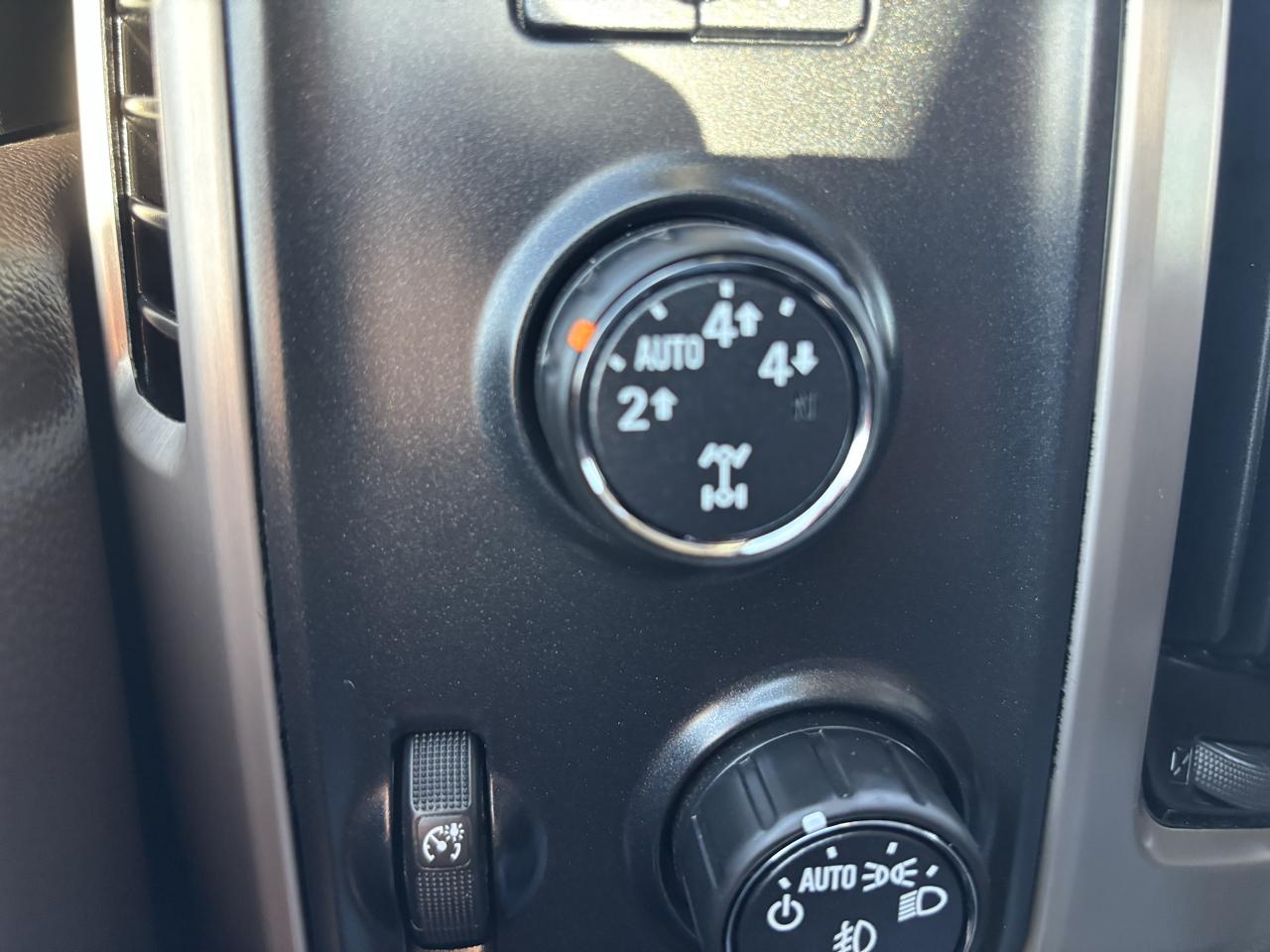 GMC Sierra 1500 Denali Crew Cab Short Box 4WD 2015