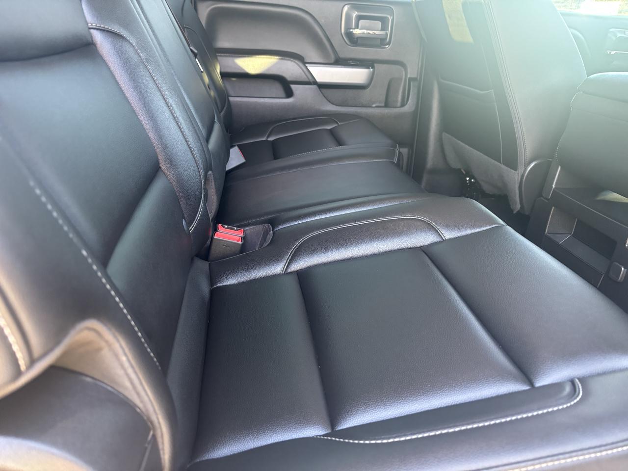 Chevrolet Silverado photo 10