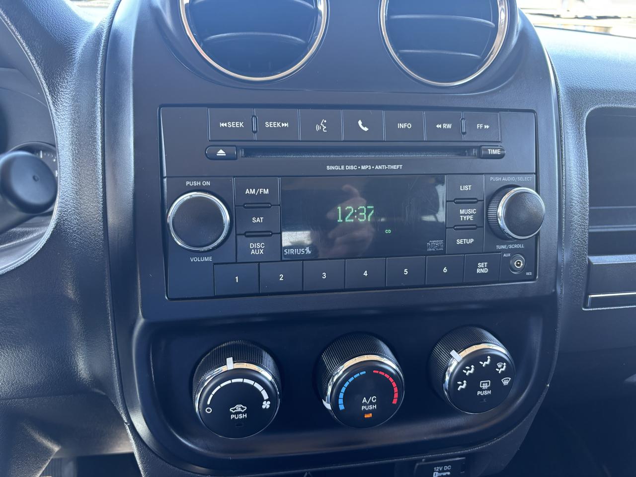 Jeep Patriot Sport 2WD 2012