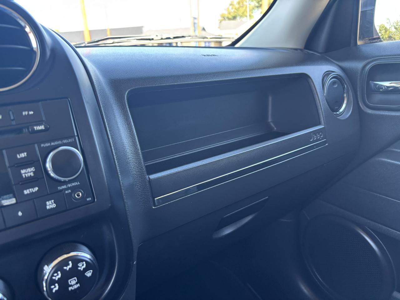 Jeep Patriot Sport 2WD 2012
