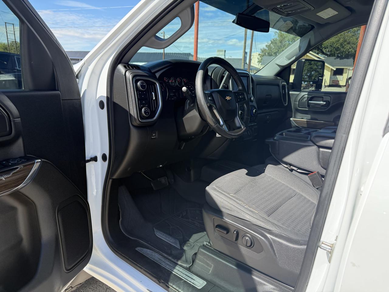 Chevrolet Silverado 2500HD LT Crew Cab Short Box 4WD 2021
