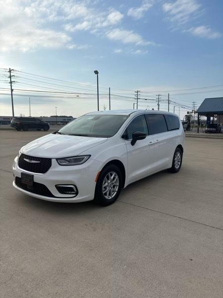 Chrysler Pacifica  2024