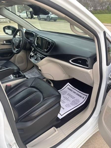Chrysler Pacifica  2024